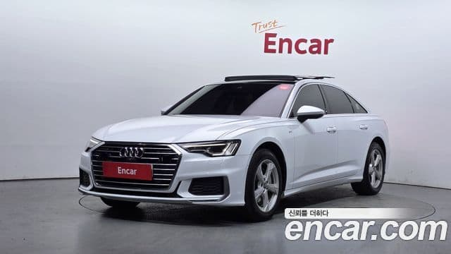 Audi A6 2019 — Фото 1/20