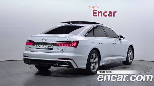 Audi A6 2019 — Фото 2/20