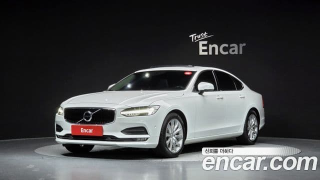 Volvo S90 2018 — Фото 1/20