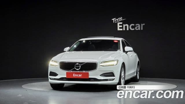 Volvo S90 2018 — Фото 3/20