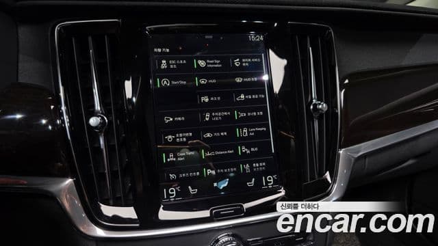 Volvo S90 2018 — Фото 16/20