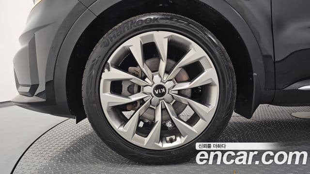 Kia Sorento 2020 — Фото 5/20