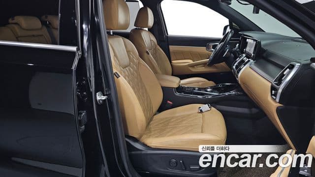 Kia Sorento 2020 — Фото 11/20