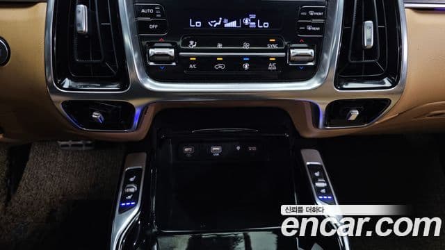 Kia Sorento 2020 — Фото 16/20