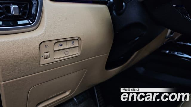 Kia Sorento 2020 — ფოტო 32/35