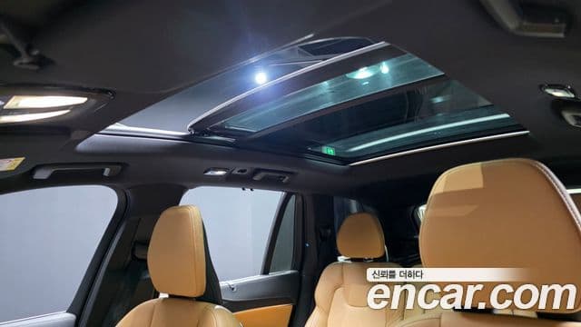 Volvo XC90 2023 — Şəkil 10/20