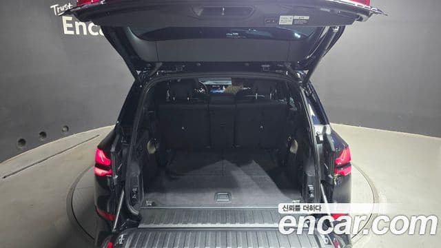BMW X5 2025 — ფოტო 27/30