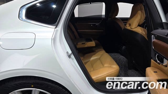 Volvo S90 2020 — Photo 13/20