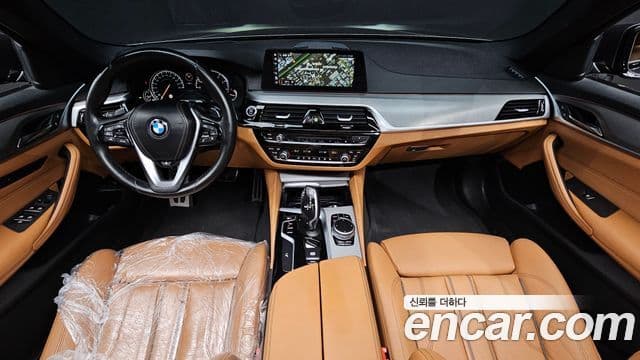 BMW 5 Series 2018 — Фото 7/20