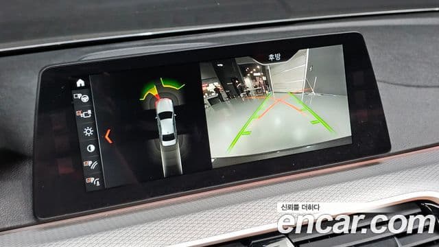 BMW 5 Series 2018 — Фото 15/20