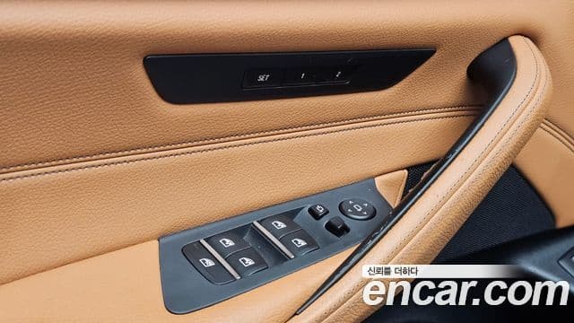 BMW 5 Series 2018 — Фото 20/20