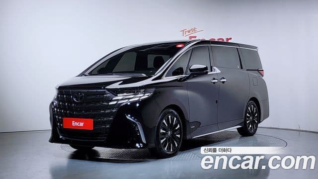 Toyota Alphard 2024 — Фото 1/20