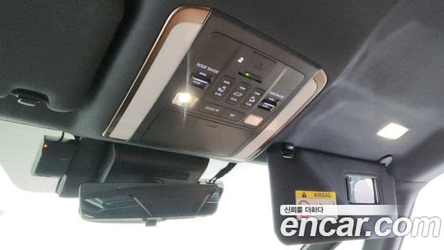 Toyota Alphard 2024 — Фото 16/20