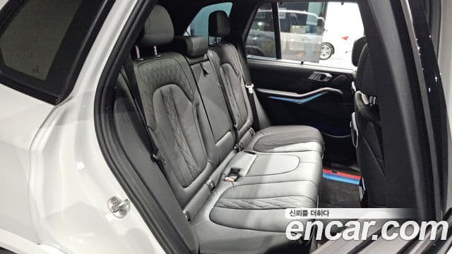 BMW X5 2023 — Фото 11/20