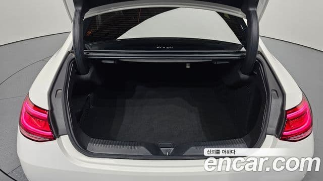 Mercedes-Benz CLS-Class 2019 — Photo 25/34