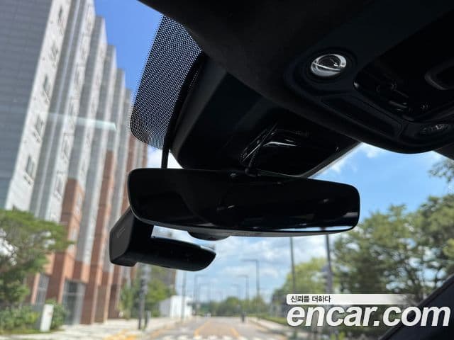 Audi SQ8 2021 — Photo 14/20