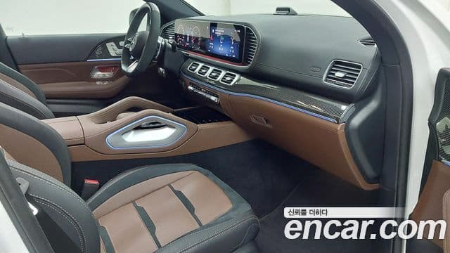 Mercedes-Benz GLE-Class 2025 — Фото 8/17