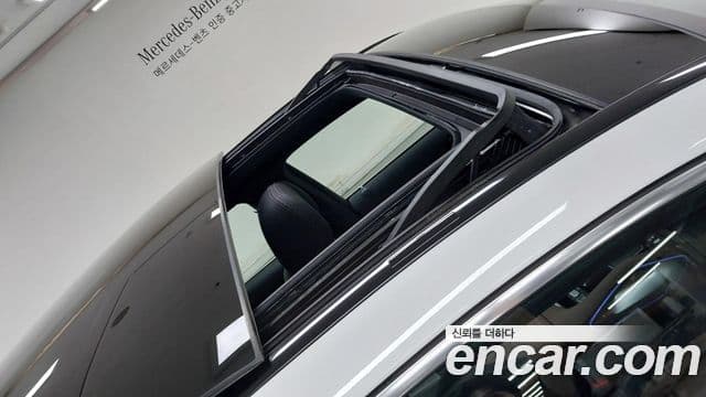 Mercedes-Benz GLE-Class 2025 — Фото 12/17