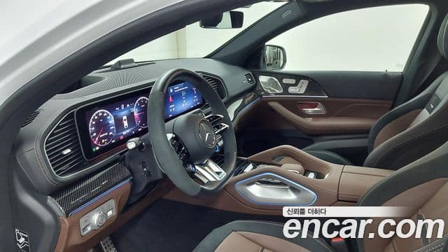 Mercedes-Benz GLE-Class 2025 — Фото 13/17