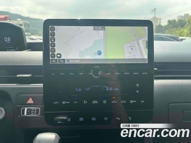 Hyundai Staria 2025 — Фото 6/18