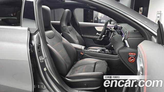 Mercedes-Benz CLA-Class 2024 — Фото 11/20