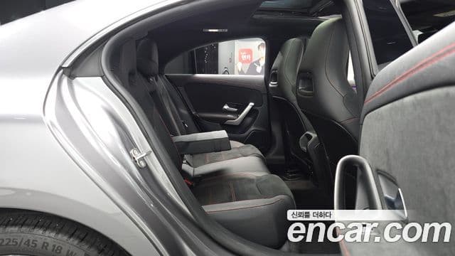 Mercedes-Benz CLA-Class 2024 — Фото 12/20
