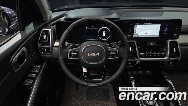 Kia Sorento 2023 — Фото 13/20