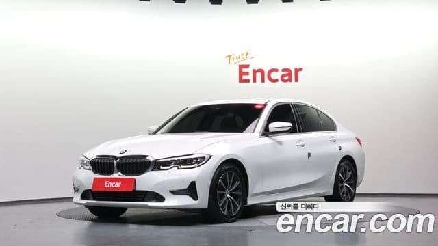 BMW 3 Series 2019 — Фото 1/20