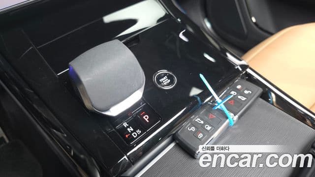 Land Rover Range Rover Sport 2024 — Photo 16/20