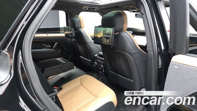 Land Rover Range Rover Sport 2024 — Photo 18/20