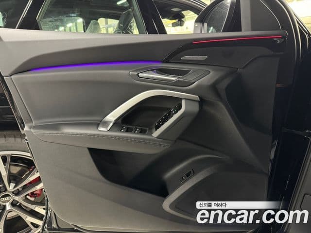 Audi Q5 2025 — Photo 8/15