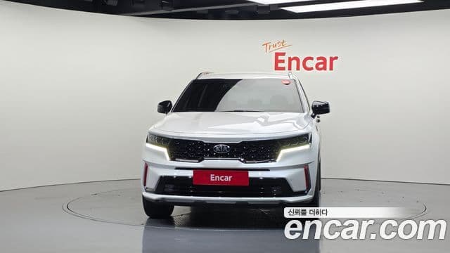 Kia Sorento 2021 — Фото 2/20