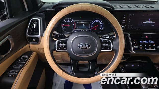 Kia Sorento 2021 — Фото 14/20