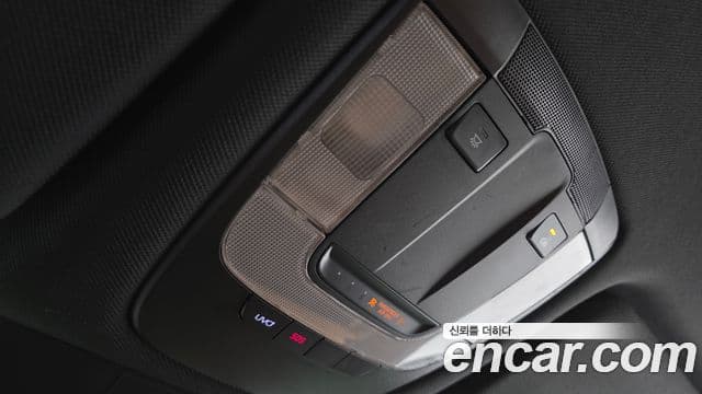 Kia Sorento 2021 — Фото 16/20