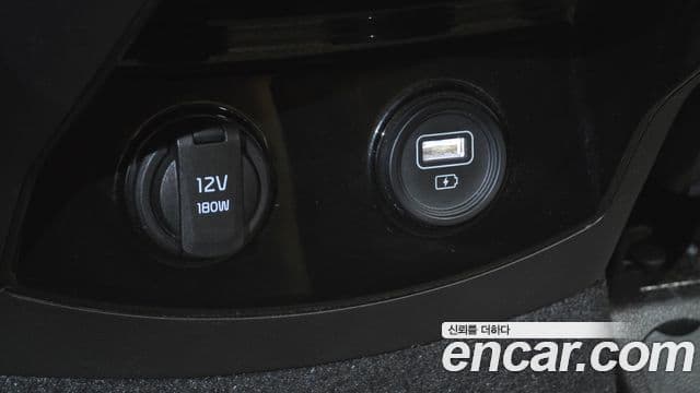 Kia Sorento 2021 — Фото 20/20