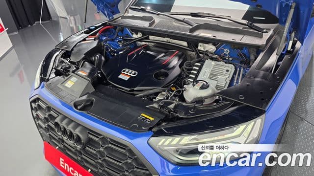Audi SQ5 2023 — Photo 19/34