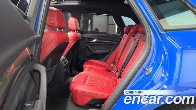 Audi SQ5 2023 — Photo 8/34