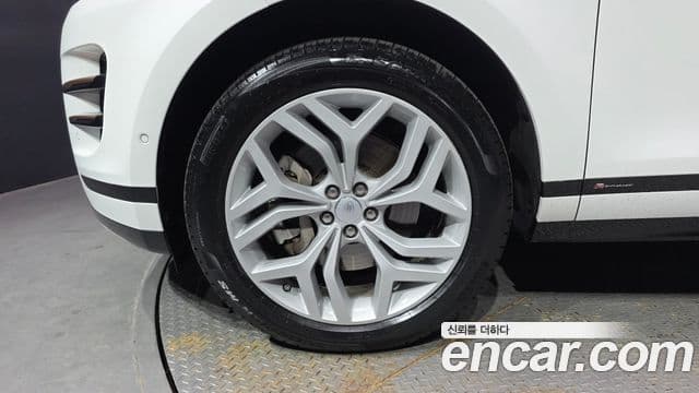 Land Rover Range Rover Evoque 2020 — Фото 5/20