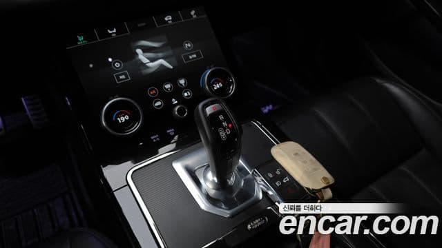 Land Rover Range Rover Evoque 2020 — Фото 9/20