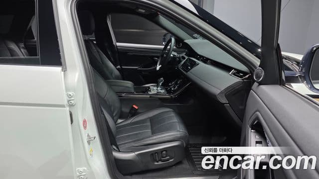 Land Rover Range Rover Evoque 2020 — Фото 11/20