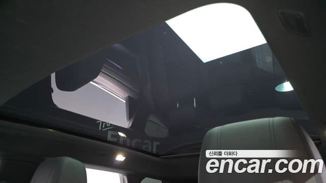 Land Rover Range Rover Evoque 2020 — Şəkil 28/34