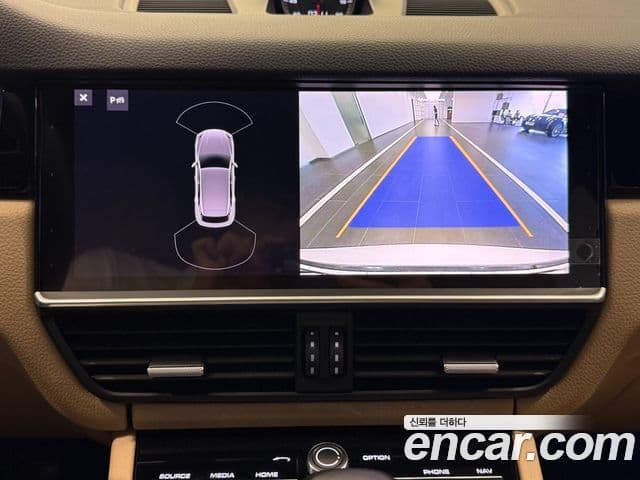 Porsche Cayenne 2019 — Photo 13/20