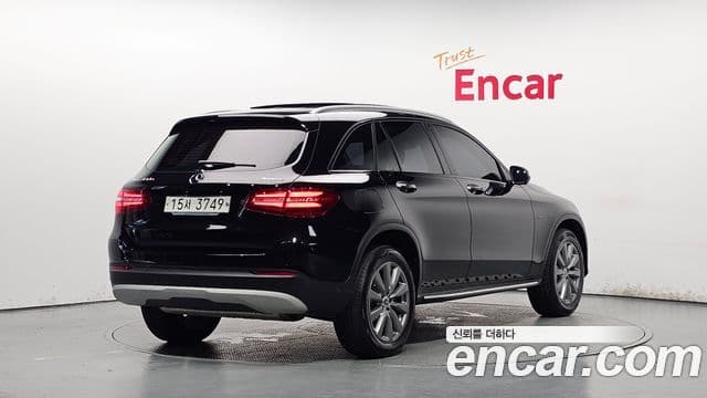 Mercedes-Benz GLC-Class 2018 — Фото 2/20
