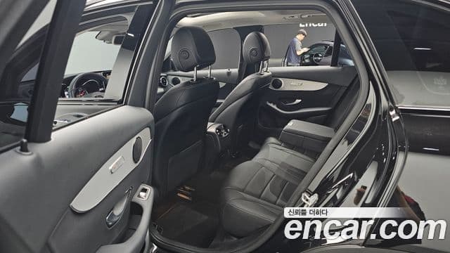 Mercedes-Benz GLC-Class 2018 — Фото 12/20