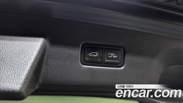 Kia Carnival 2022 — Фото 17/20