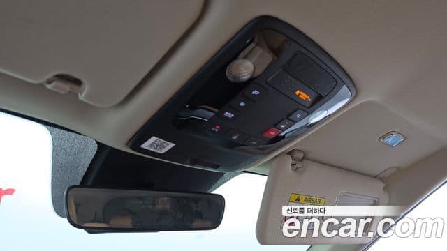 Kia Carnival 2022 — Фото 20/20