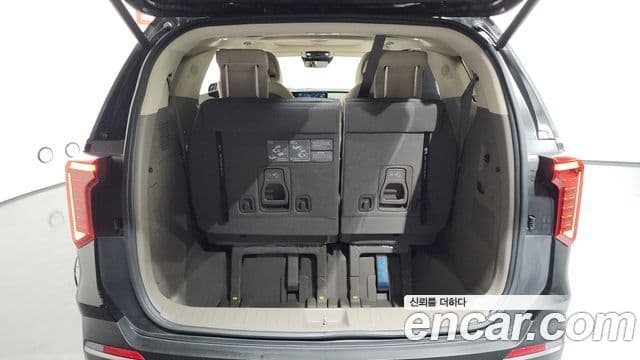 Kia Carnival 2024 — Фото 20/20