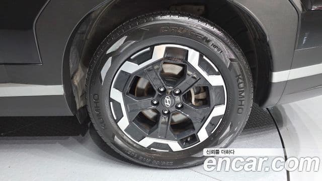 Hyundai Santa Fe 2023 — Şəkil 15/32