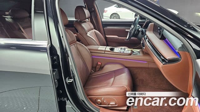 Genesis G90 2022 — ფოტო 18/31