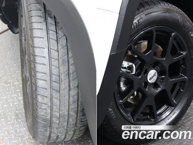 Jeep Renegade 2022 — Фото 20/20